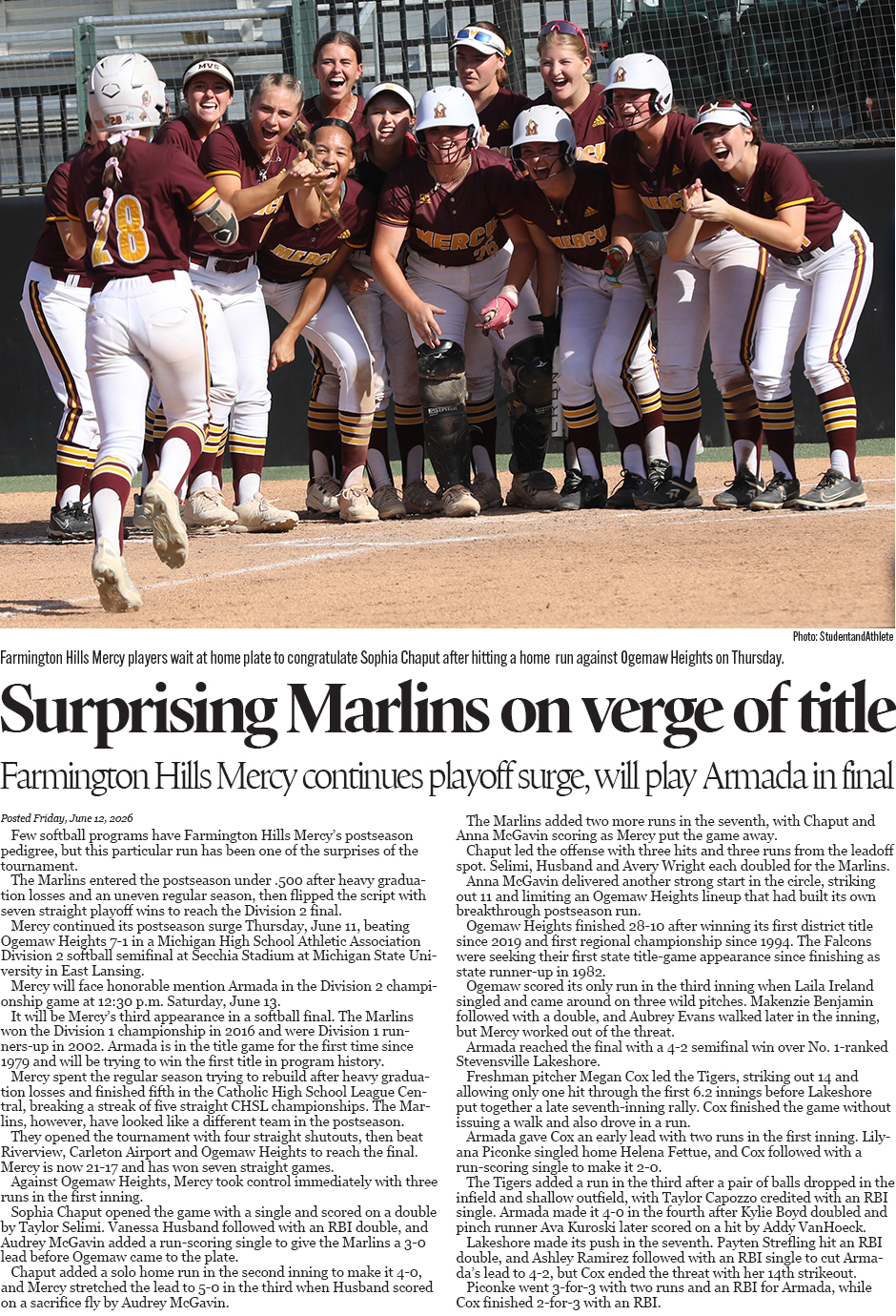 061226_2_athlete_story_940_softball_d2_copy.jpg